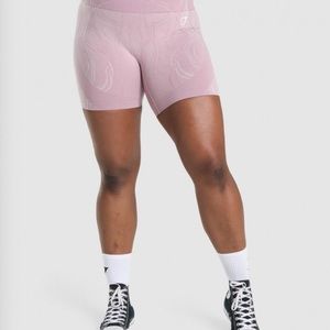 NWOT Gymshark Mercury Seamless Shorts Size Large